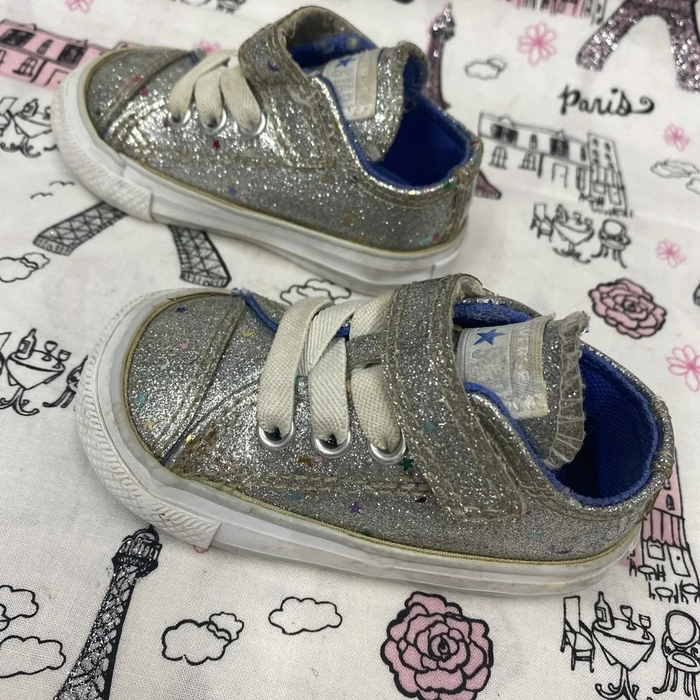 Converse All Star Kids Size 3 Glitter With Stars